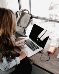 subject line for resignation email message