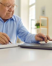subject line for resignation email message