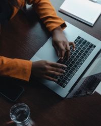 subject line for resignation email message